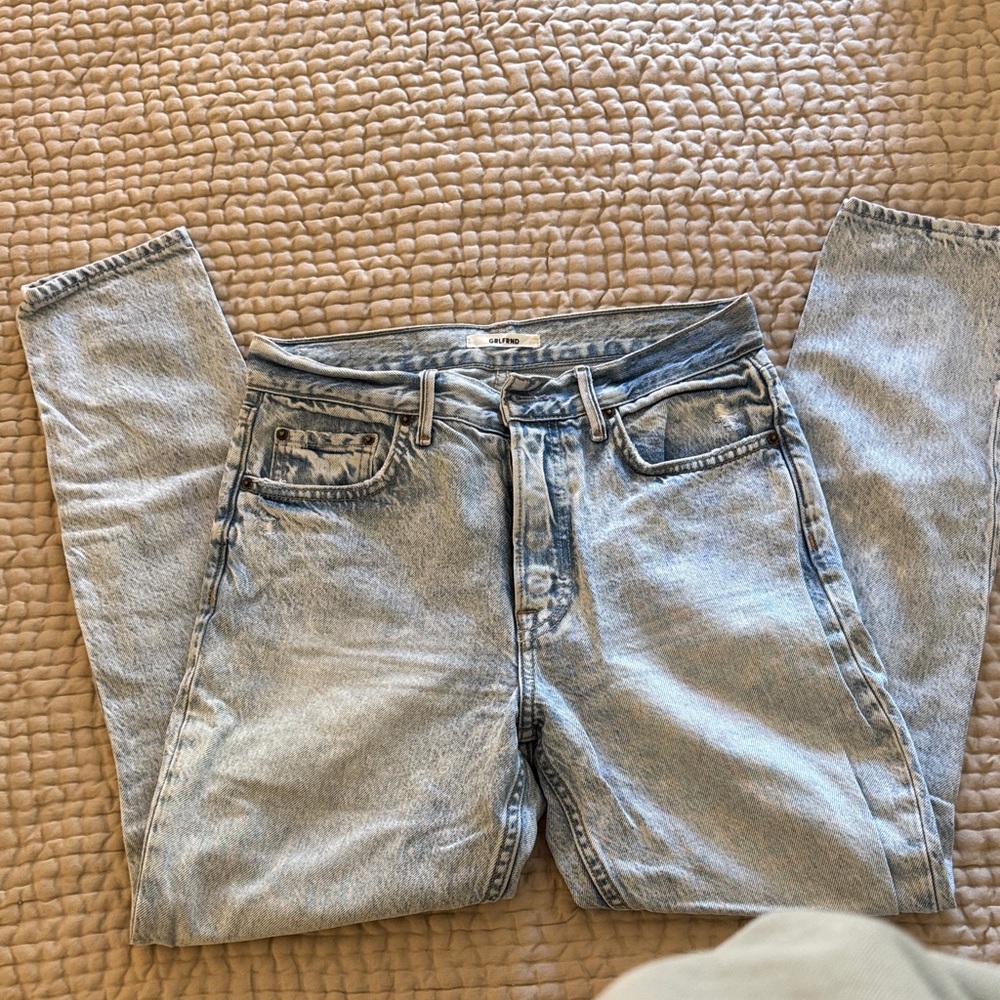 GRLFRND Light Wash Straight Leg Jeans